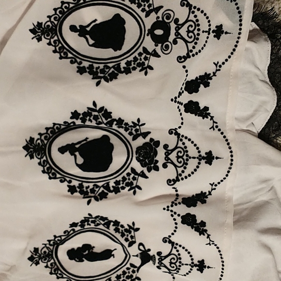 Disney princess dress - Picture 2 of 7